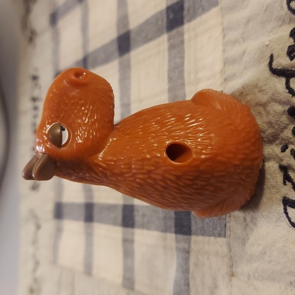 ❤️ Disney Encanto Capybara Figure Chispi 2021 McDonald's Happy Meal Toy #7 - Picture 4 of 7